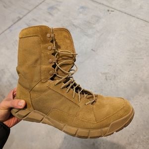 Oakley si light assault boots 2